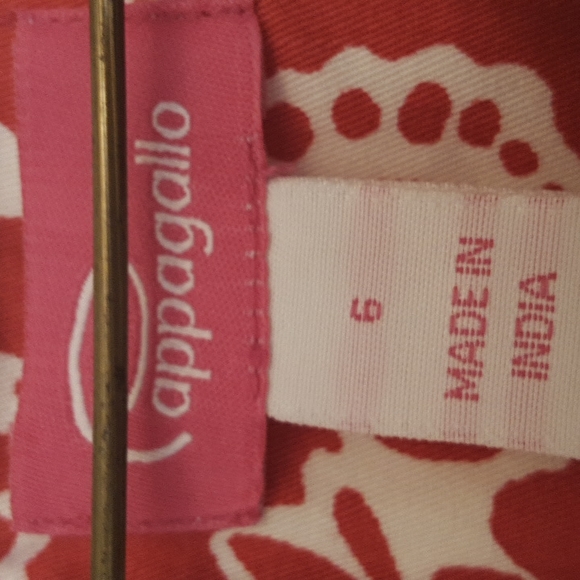 Cappagalo Sleeveless Dress size 6 beautiful floral pink and white pattern. - Picture 2 of 3